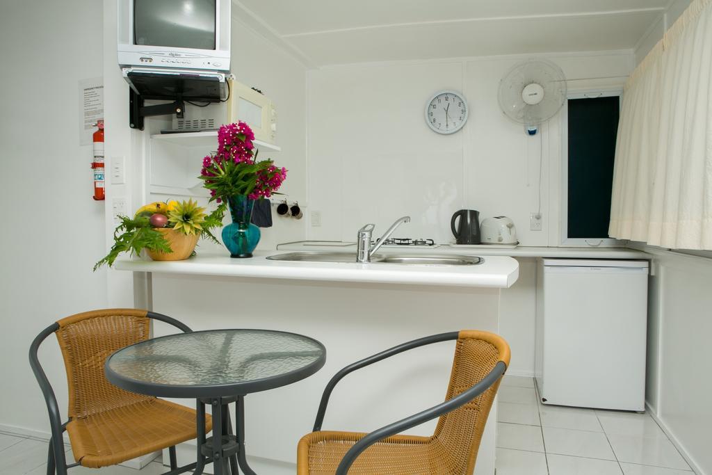 Sunhaven Beach Bungalows (Adults Only) Rarotonga Szoba fotó